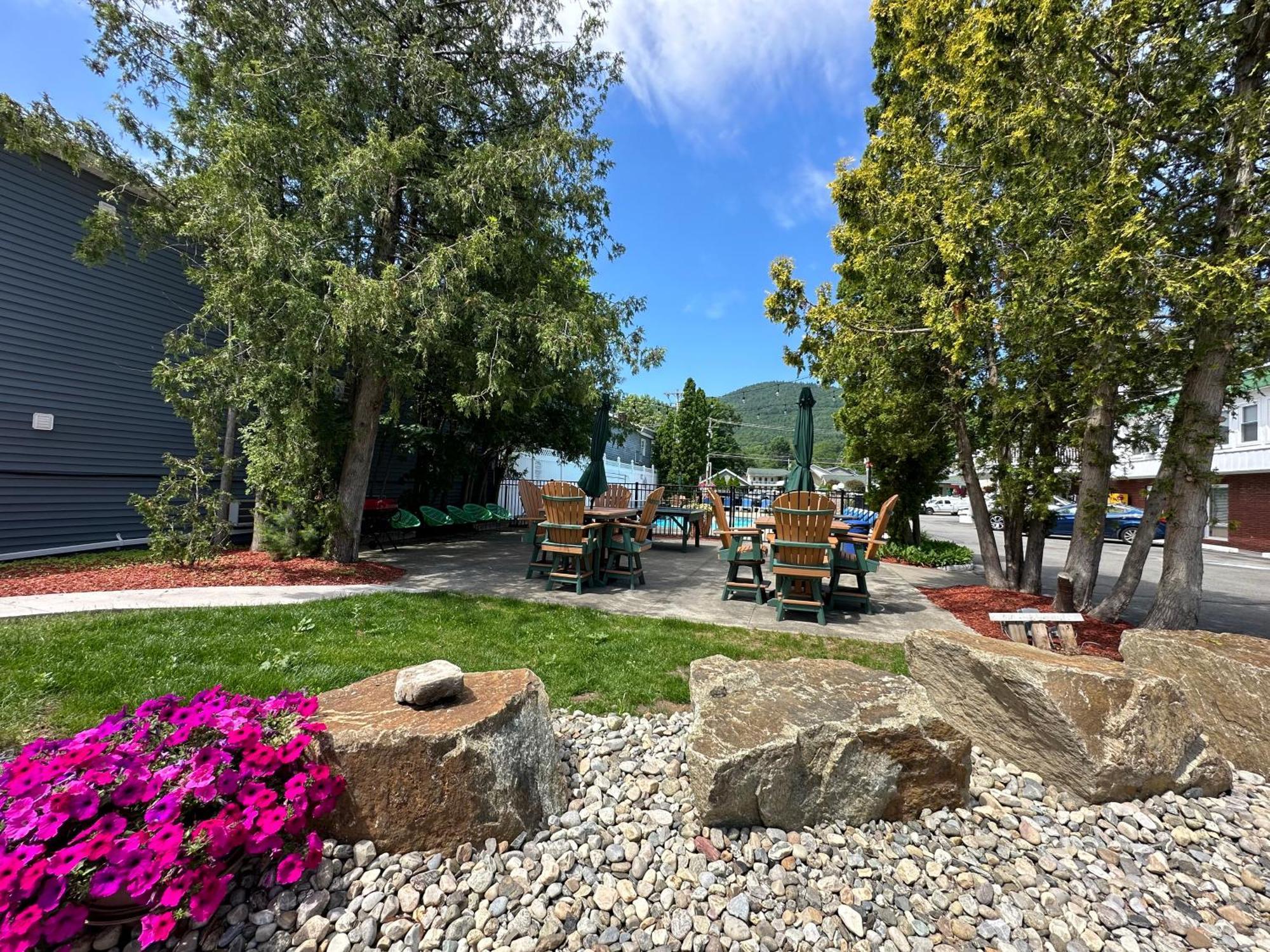 O'Sullivan'S Motel Лейк Джордж Екстериор снимка