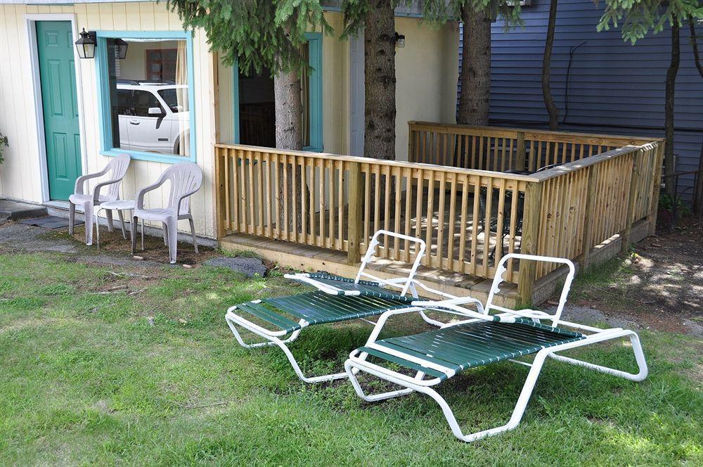 O'Sullivan'S Motel Лейк Джордж Екстериор снимка