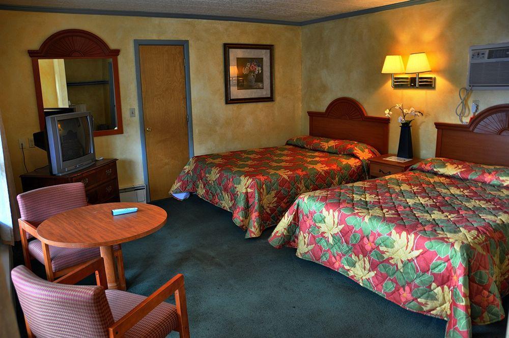 O'Sullivan'S Motel Лейк Джордж Екстериор снимка